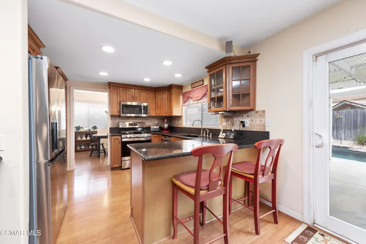 6464 Hazel Cir Simi Valley-14