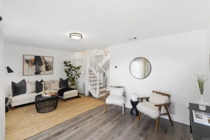 9463 Carlton Oaks Drive D, Santee, California 92071
