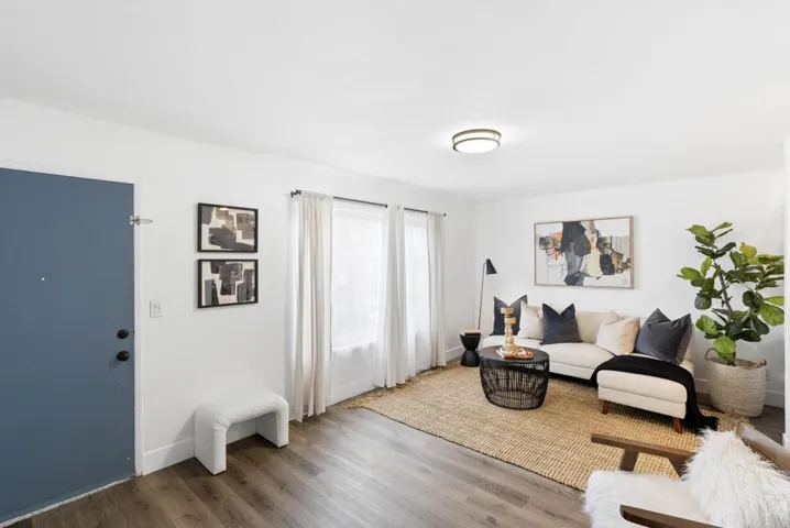 9463 Carlton Oaks Drive D, Santee, California 92071