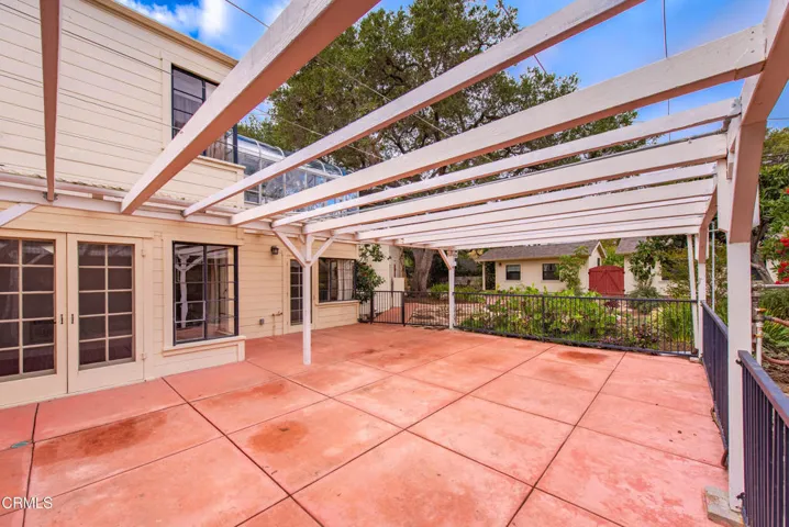 Huge patio with doors off LR and DR