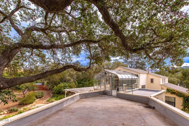 Off atrium over garage