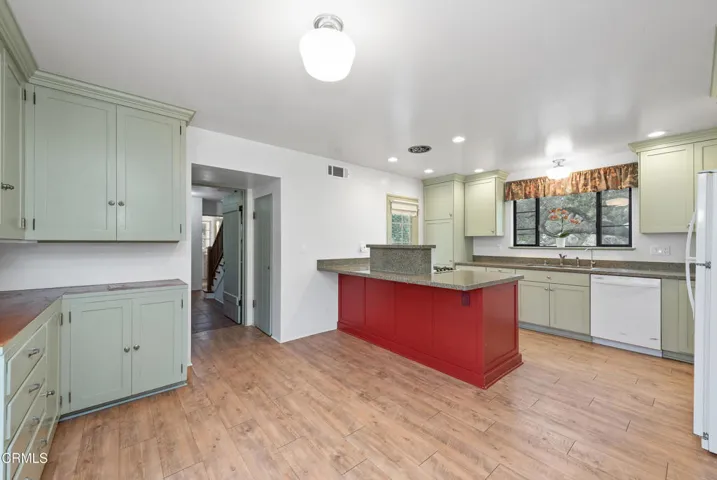Updated kitchen