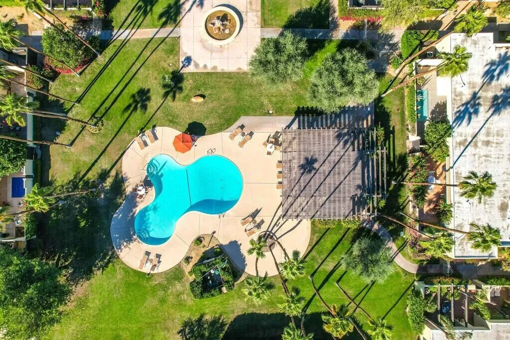 52 An aerial view showcases this invitin