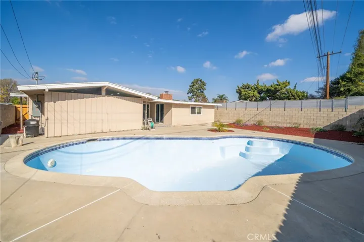 1790 Wright Street, Pomona, California 91766