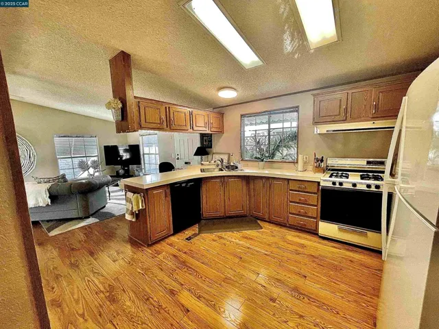 300 E East H St, Benicia, California 94510