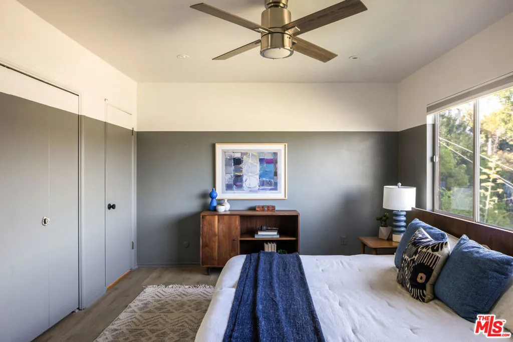 2682 Hollyridge Drive, Los Angeles, California 90068 home-pic-12