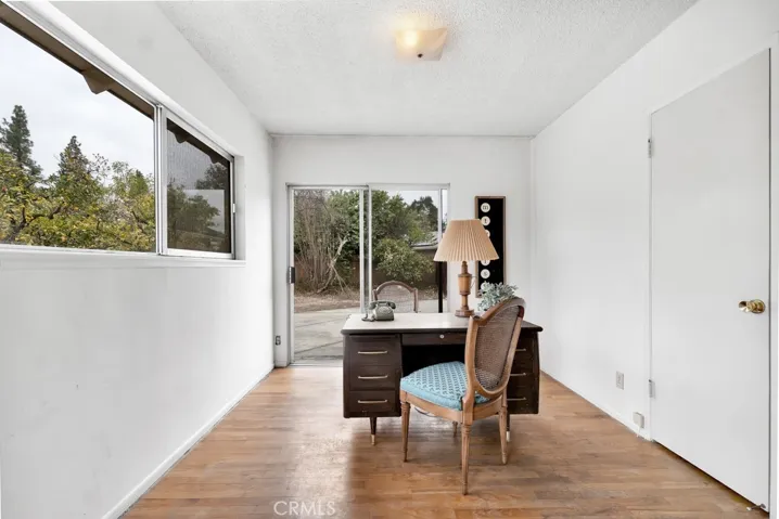 9915 Hallack Avenue, Northridge, California 91324