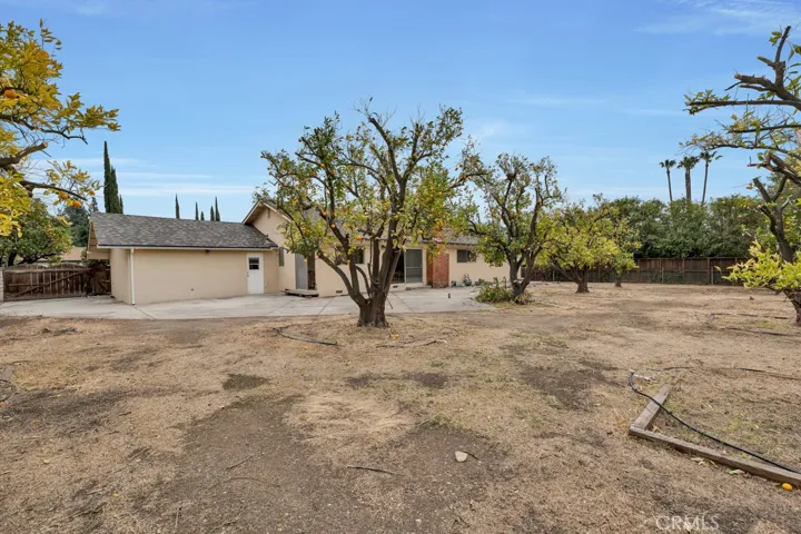 9915 Hallack Avenue, Northridge, California 91324