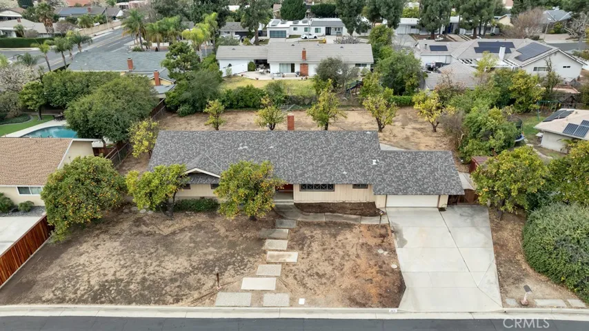 9915 Hallack Avenue, Northridge, California 91324