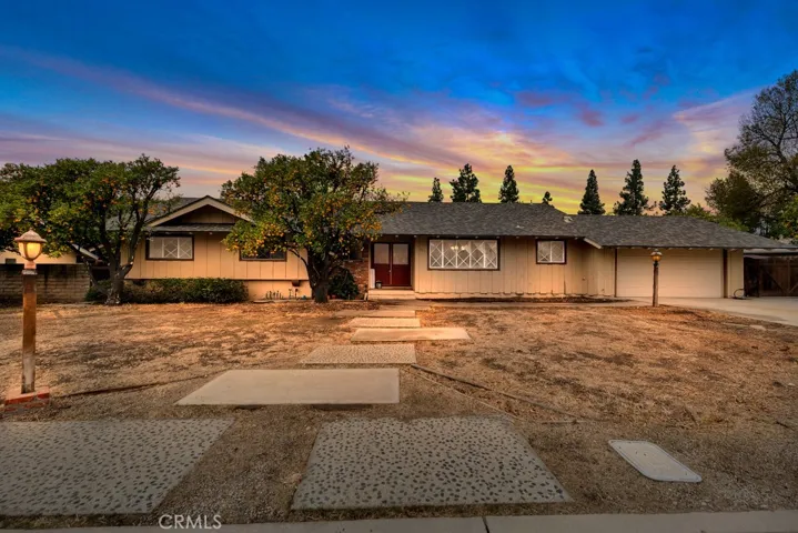 9915 Hallack Avenue, Northridge, California 91324