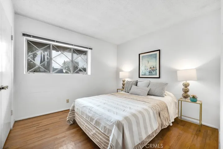 9915 Hallack Avenue, Northridge, California 91324