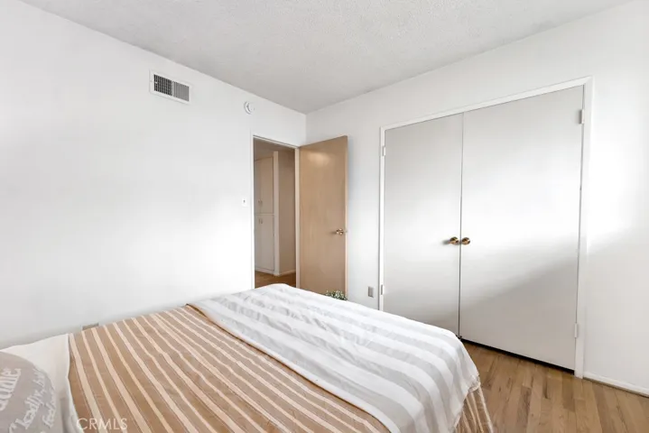 9915 Hallack Avenue, Northridge, California 91324