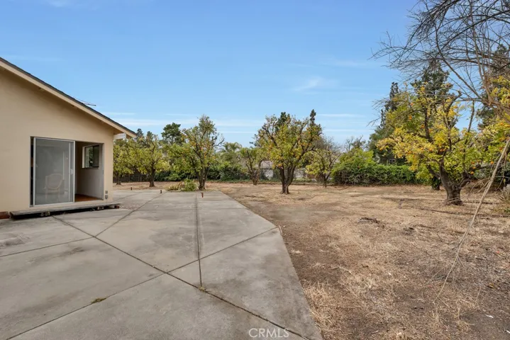 9915 Hallack Avenue, Northridge, California 91324