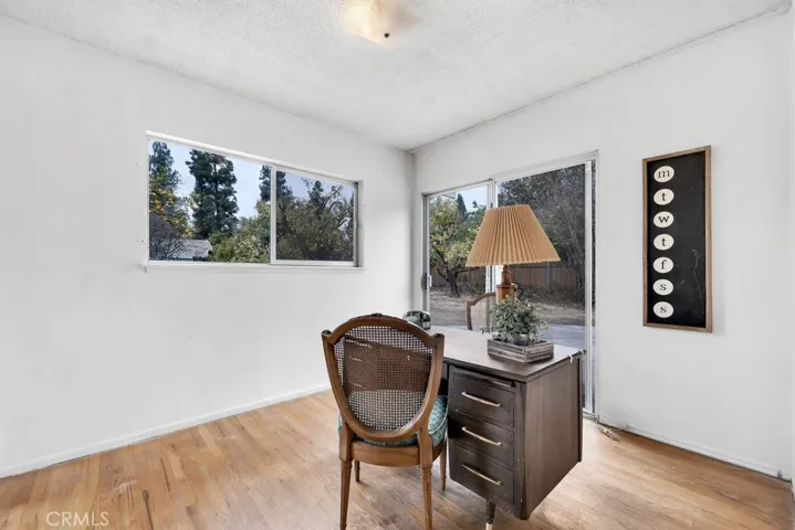 9915 Hallack Avenue, Northridge, California 91324