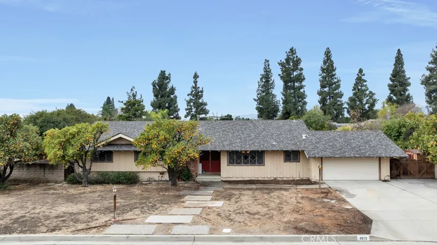 9915 Hallack Avenue, Northridge, California 91324