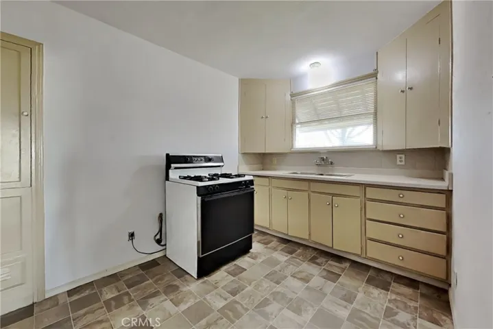 1318 Tuolumne Boulevard, Modesto, California 95351