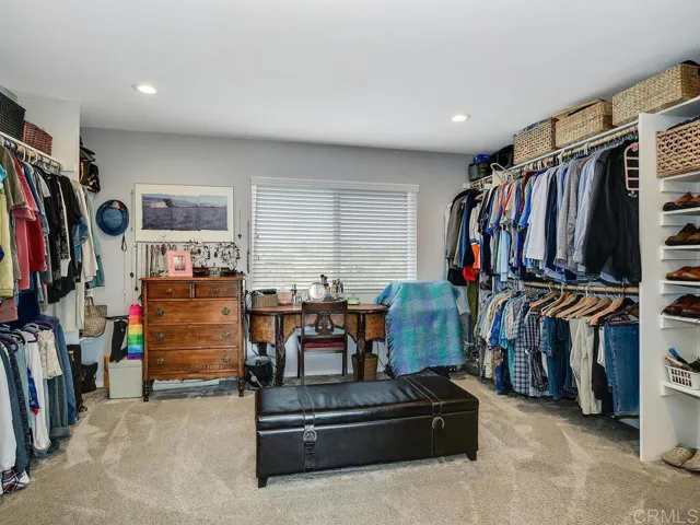 2820 Via Del Robles, Fallbrook, California 92028