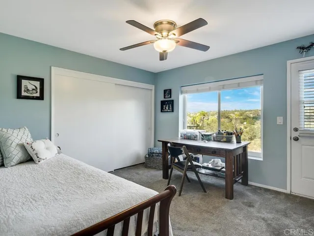2820 Via Del Robles, Fallbrook, California 92028