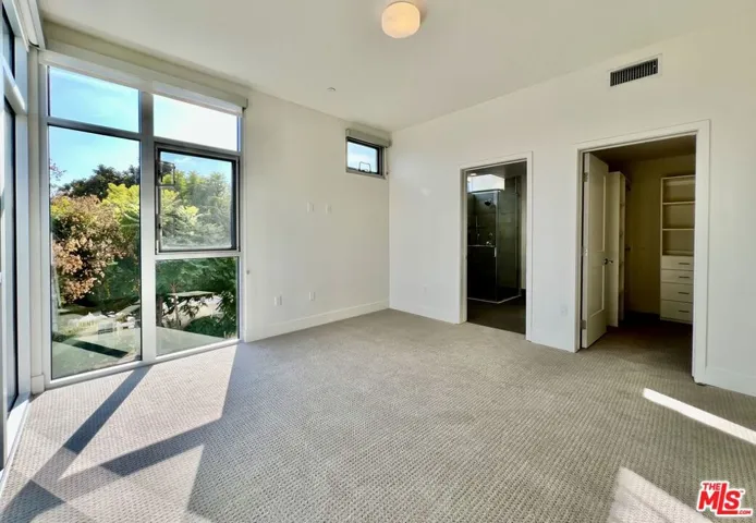 8017 W Norton Avenue 305, West Hollywood, California 90046