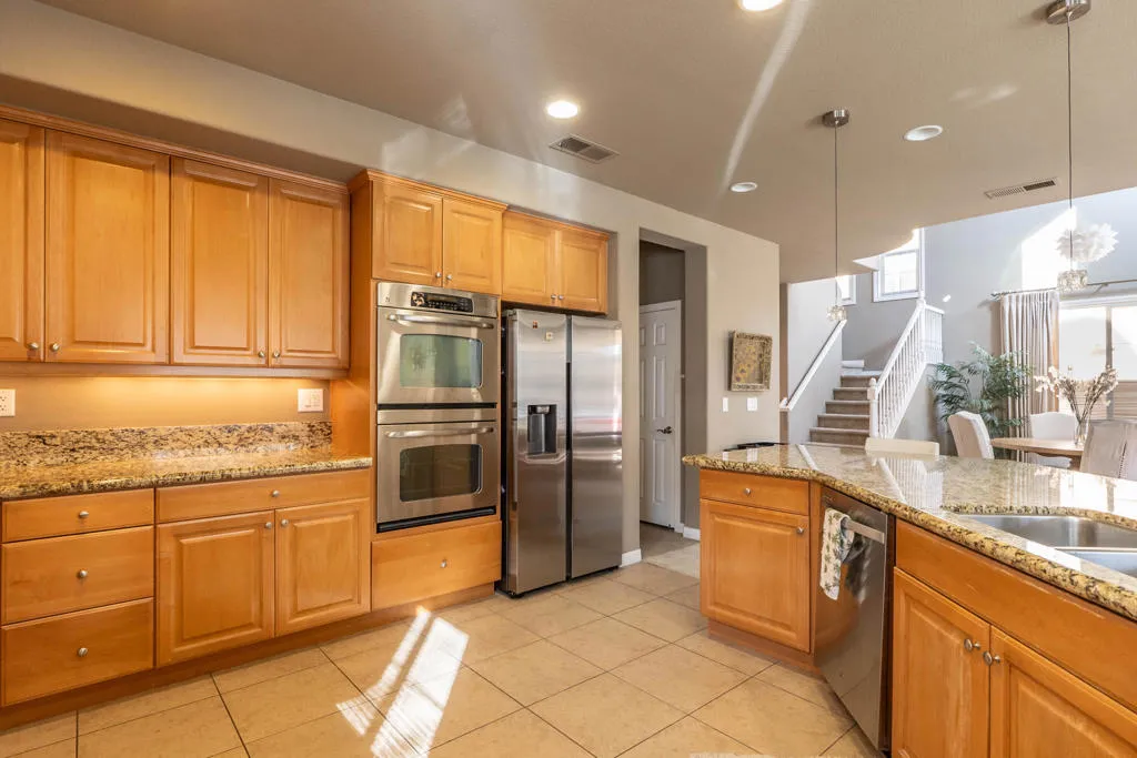 73447 Travers Street, Palm Desert, California 92211 home-pic-12