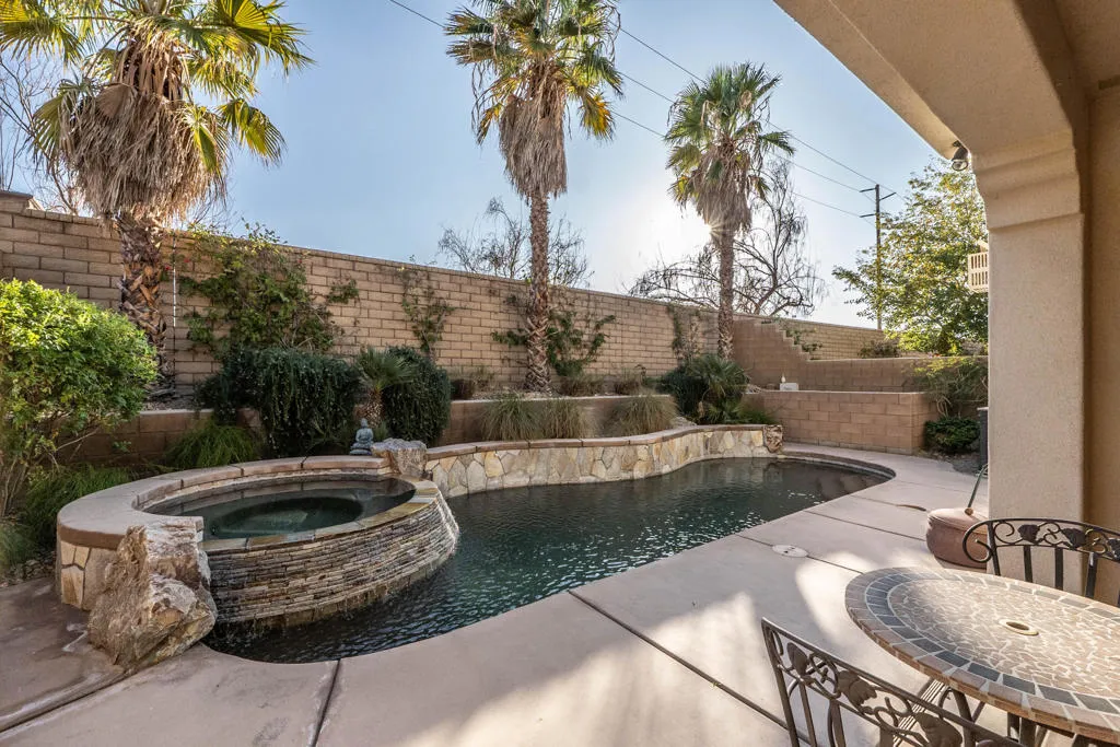 73447 Travers Street, Palm Desert, California 92211 home-pic-34