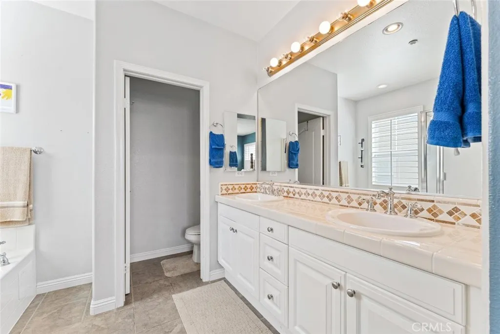 22 Arlington Street, Ladera Ranch, California 92694 home-pic-28
