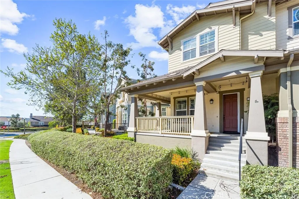 22 Arlington Street, Ladera Ranch, California 92694 home-pic-2