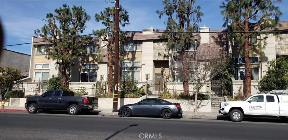 21901 Lassen Street 95, Chatsworth, California 91311