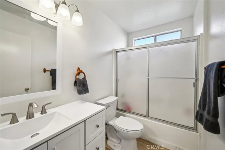 2576 Avenida Del L104, Corona, California 92882