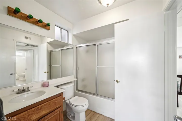 2576 Avenida Del L104, Corona, California 92882