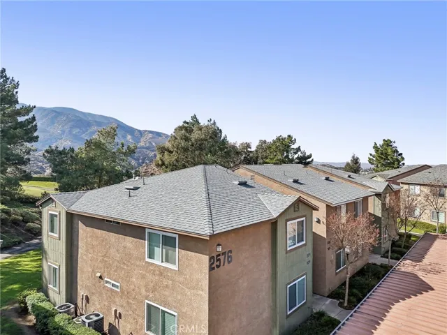 2576 Avenida Del L104, Corona, California 92882