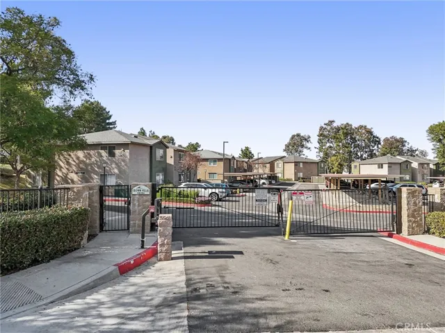 2576 Avenida Del L104, Corona, California 92882