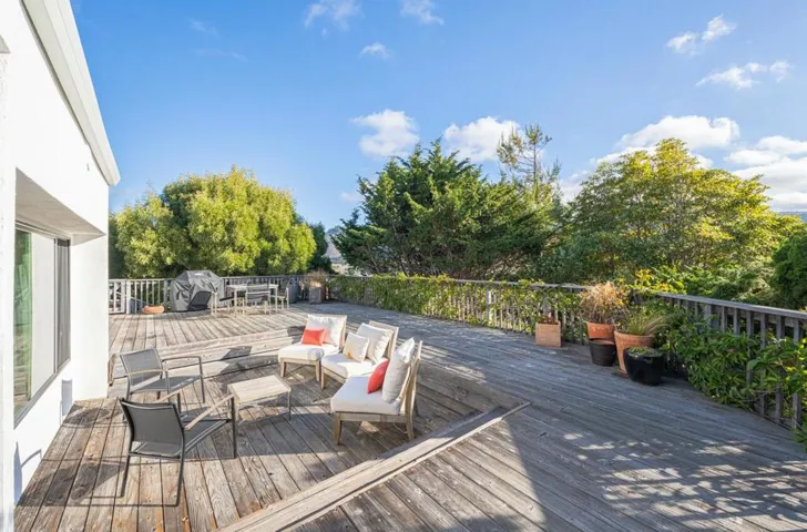 3472 Lazarro Drive, Carmel, California 93923