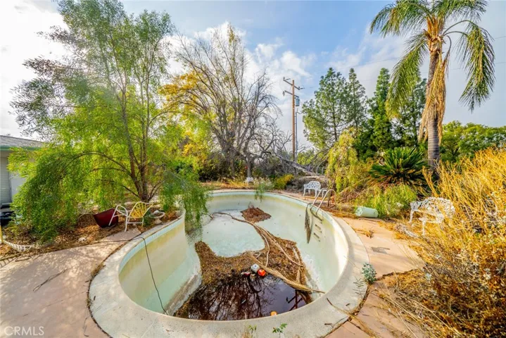 1550 Marion Road, Redlands, California 92374