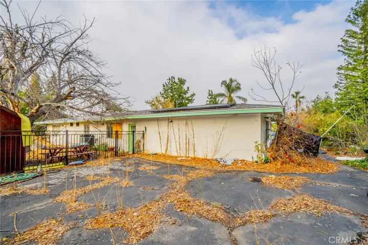 1550 Marion Road, Redlands, California 92374