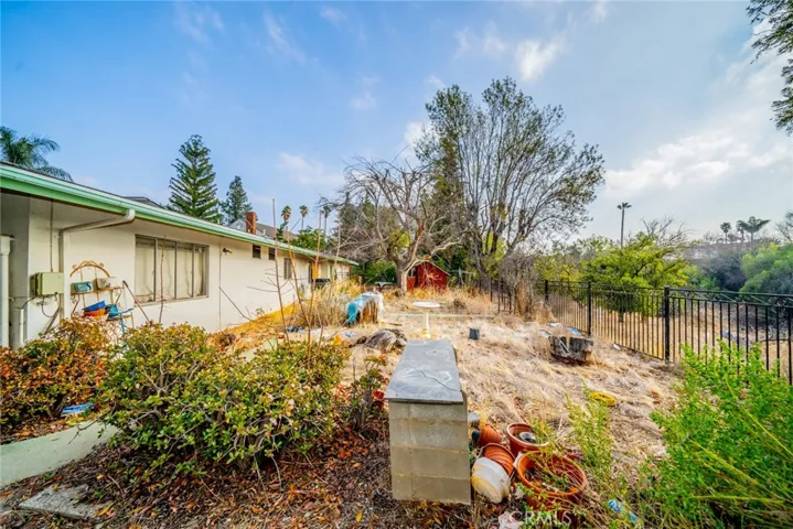 1550 Marion Road, Redlands, California 92374