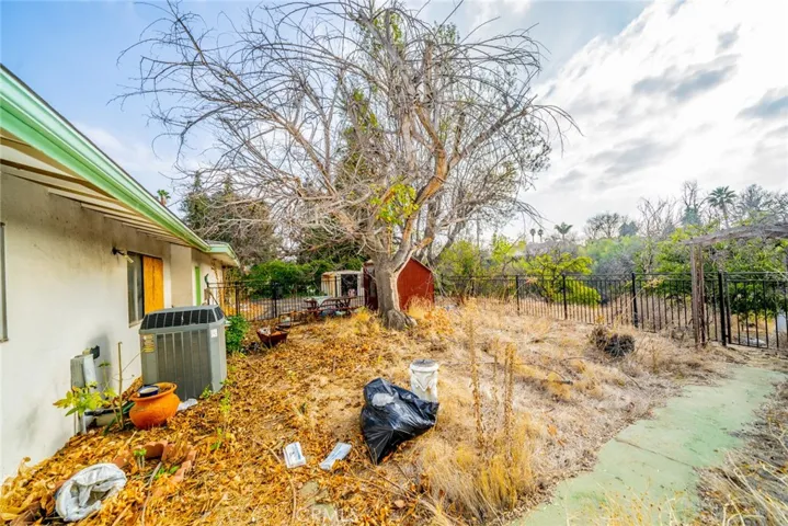 1550 Marion Road, Redlands, California 92374