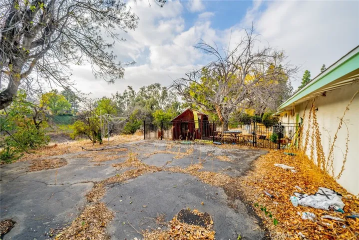 1550 Marion Road, Redlands, California 92374