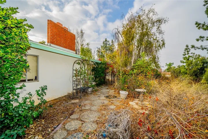 1550 Marion Road, Redlands, California 92374