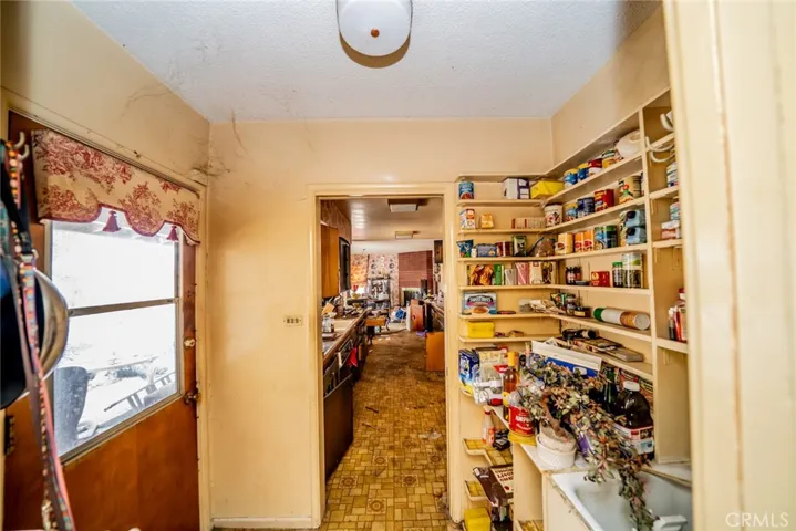 1550 Marion Road, Redlands, California 92374