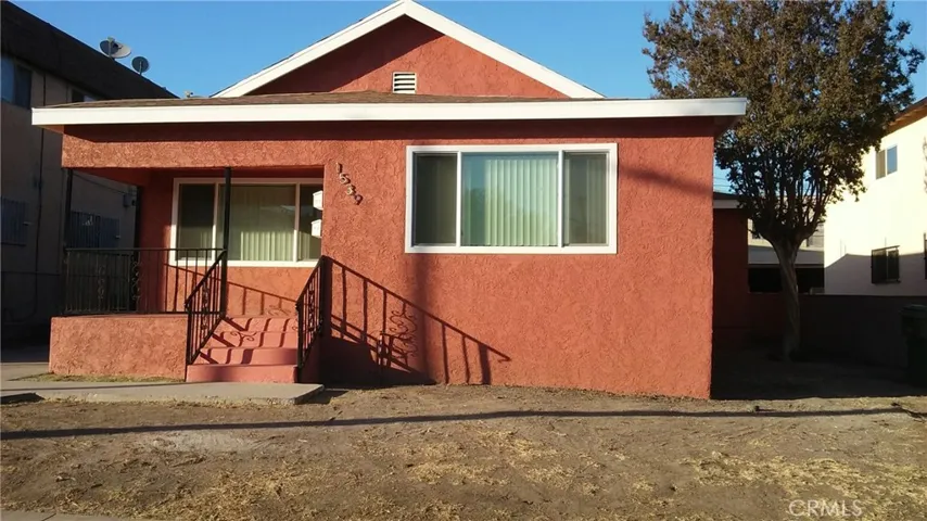 1539 W 80th Street, Los Angeles, California 90047