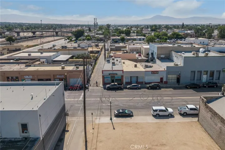 809 Baker Street, Bakersfield, California 93305