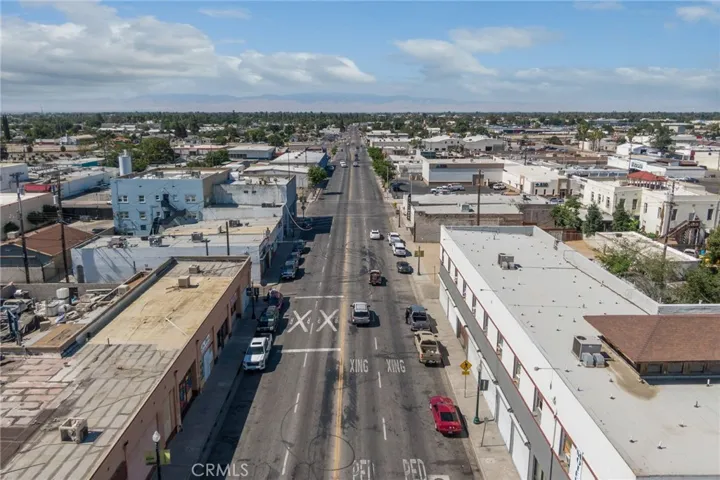 809 Baker Street, Bakersfield, California 93305