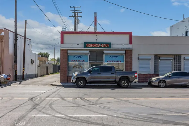 809 Baker Street, Bakersfield, California 93305