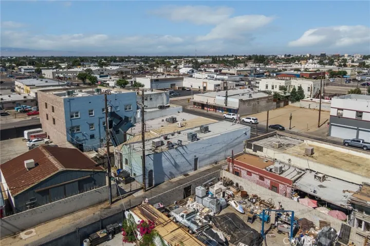 809 Baker Street, Bakersfield, California 93305