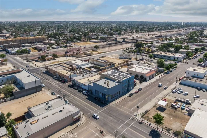 809 Baker Street, Bakersfield, California 93305