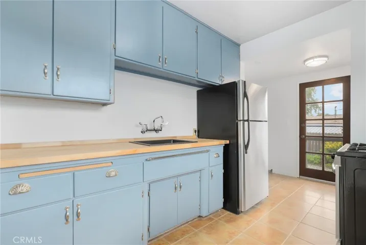 1700 Brigden Road, Pasadena, California 91104