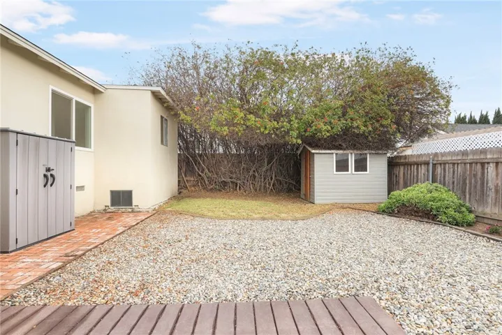 1700 Brigden Road, Pasadena, California 91104