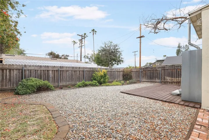 1700 Brigden Road, Pasadena, California 91104
