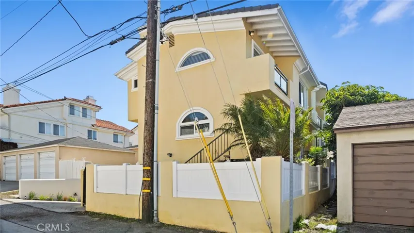 521 Avenue C B, Redondo Beach, California 90277